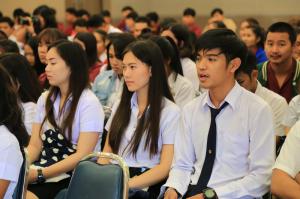 7. โครงการพัฒนาบุคลิกภาพนักศึกษา Thailand 4.0 สู่ความสำเร็จ