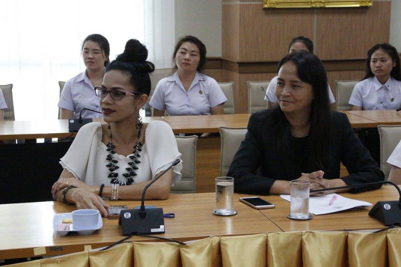 4. คณะกรรมการเหล่ากาชาด ตรวจเยี่ยมนักศึกษาทุนในพระราชานุเคราะห์ฯ