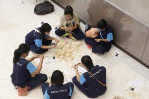 48. อบรมการทำดอกไม้จันทน์ทำด้วยใจถวายพ่อหลวง