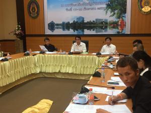 10. ประชุมเตรียมงานพิธีรับพระราชทานปริญญาบัตร ประจำปี 2560
