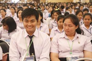 9. อบรมเรื่องสถาบันพระมหากษัตริย์กับประเทศไทย