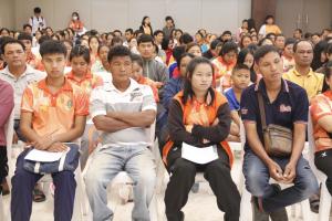 7. ประชุมผู้ปกครองและทำสัญญาผู้กู้ยืมกองทุนเงินให้กู้ยืมเพื่อการศึกษา (กยศ.)