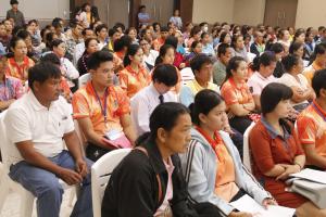 8. ประชุมผู้ปกครองและทำสัญญาผู้กู้ยืมกองทุนเงินให้กู้ยืมเพื่อการศึกษา (กยศ.)
