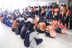 20. ประชุมผู้ปกครองและทำสัญญาผู้กู้ยืมกองทุนเงินให้กู้ยืมเพื่อการศึกษา (กยศ.)