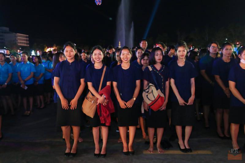 4. ราชภัฏลอยกระทงวิถีไทย ห่มสไบไร้โฟม 2561