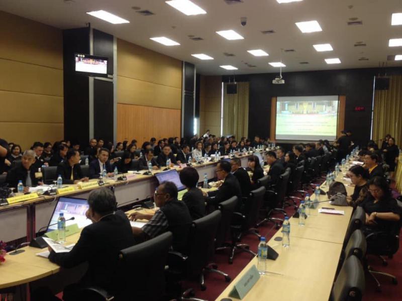 4. ประชุมเตรียมความพร้อมงานพิธีพระราชทานปริญญาบัตร มหาวิทยาลัยราชภัฏทั่วราชอาณาจักร ประจำปีการศึกษา 2559-2560