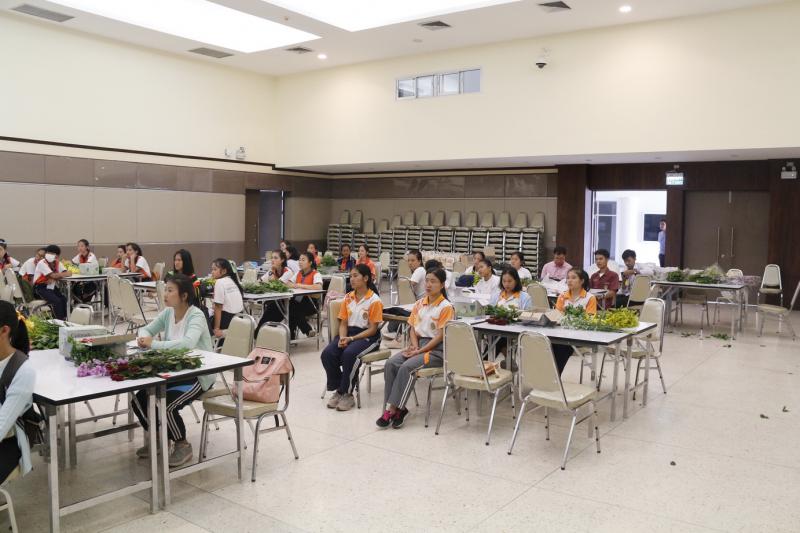 4. ส่งเสริมทักษะชีวิตและทักษะอาชีพยุคไทยแลนด์ 4.0