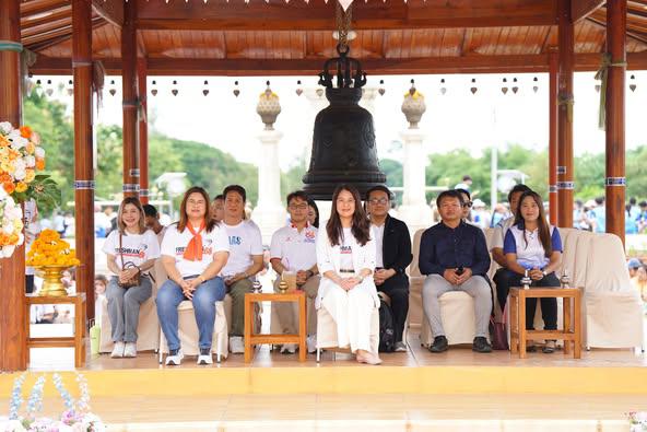 2. รับน้องแห่พุทธบูชา นบพระเจติยาบรมธาตุนครชุม ปี 2568