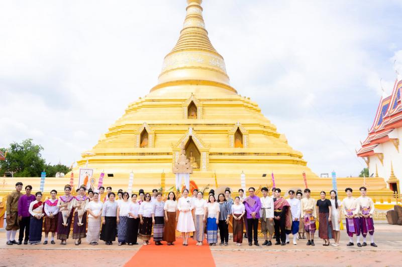 2. พุทธบูชาส่องหล้าสืบศรัทธารับขวัญน้องใหม่